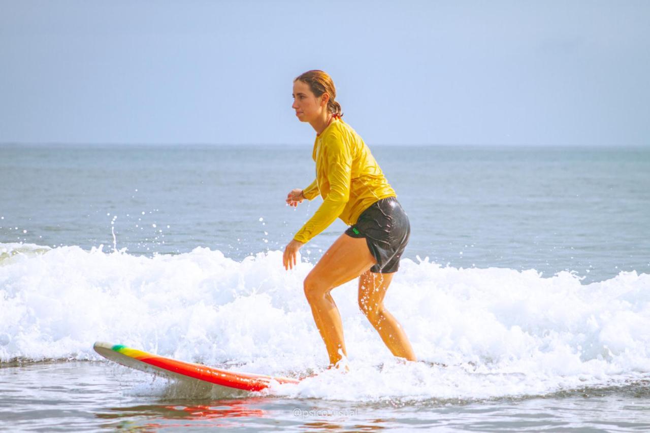 Surf House Estilo Libre Hotell Buenaventura Exteriör bild